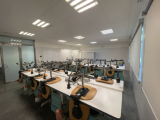Laboratorio Facultad Medicina Salamanca / Clínica Odontológica